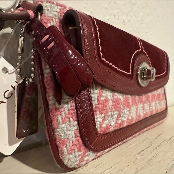 Coach NWT PINK WOOL HOUNDSTOOTH & SUEDE MINIBAG/WRISTLET - Picture 4 of 6
